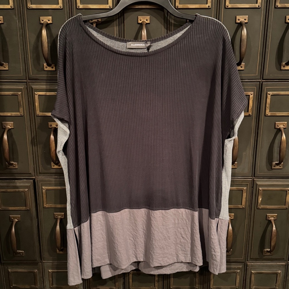 Alembika Top